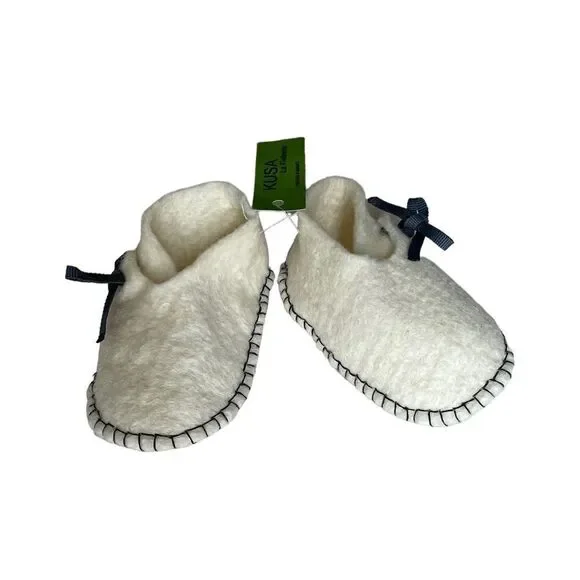 Baby Moccasin 100% Wool Handmade     - Picture 4 of 4